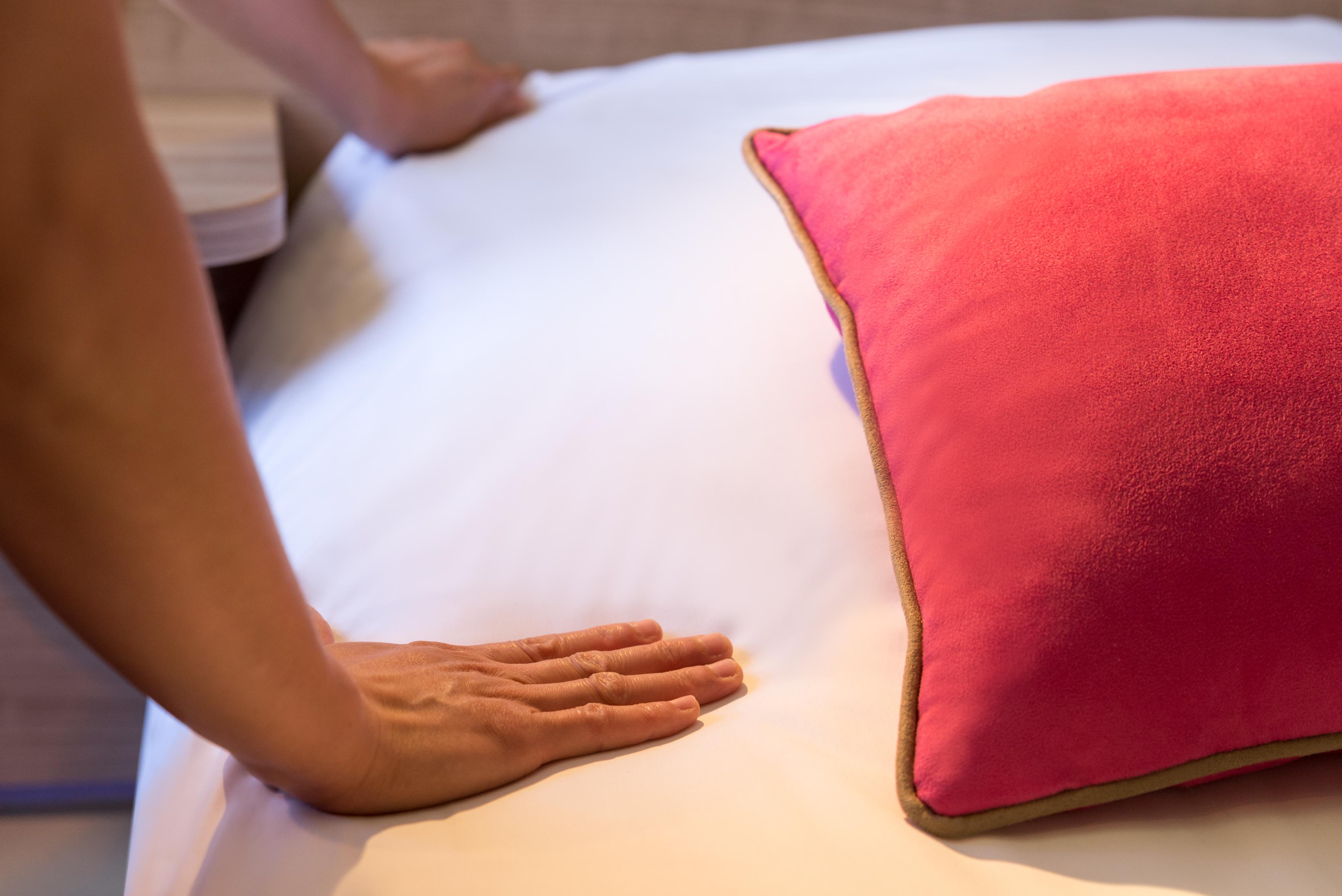 Hotel The Originals Romans-Sur-Isere Le Clos Des Tanneurs Ngoại thất bức ảnh